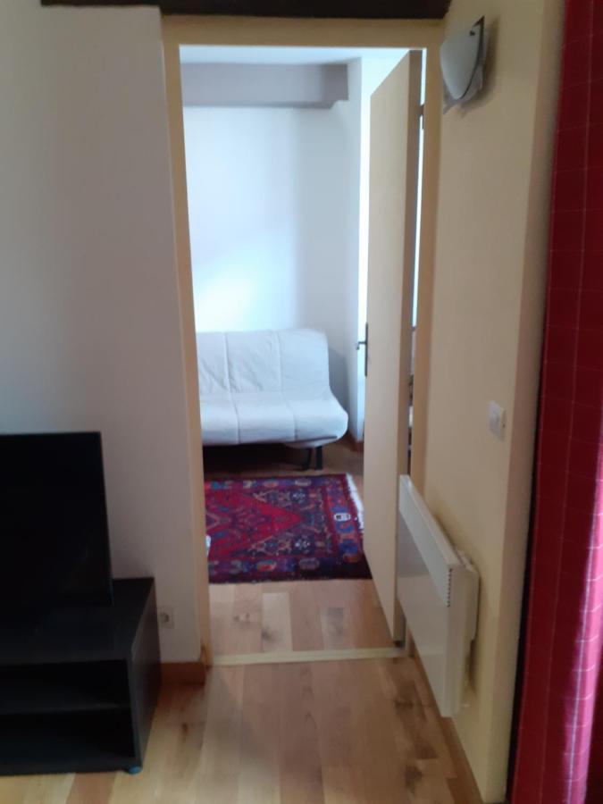 Appartement En Plein Coeur De Milly-La-Foret Εξωτερικό φωτογραφία