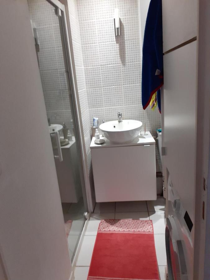 Appartement En Plein Coeur De Milly-La-Foret Εξωτερικό φωτογραφία